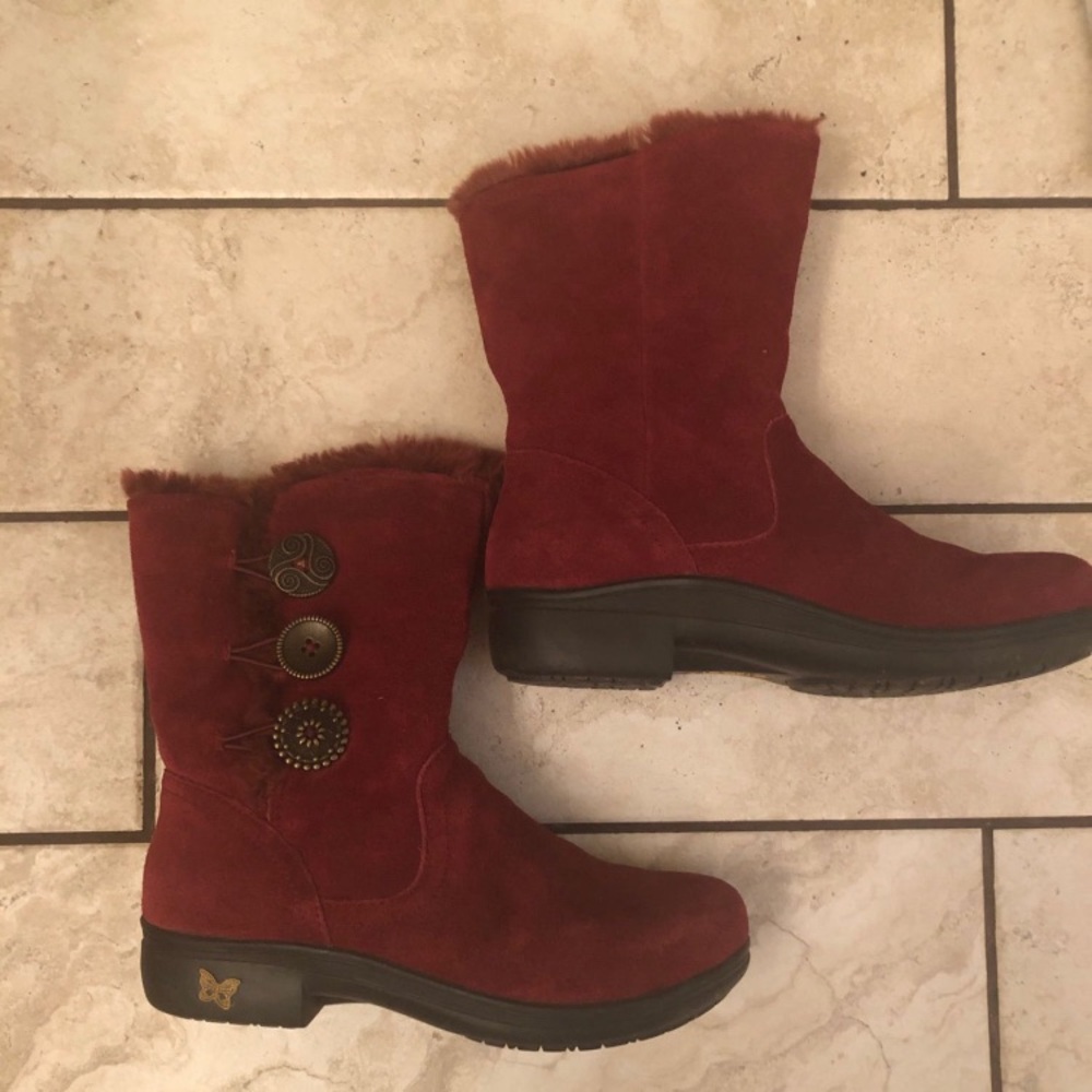 Alegria Red Licorice Nanook Size EU 39 Women’s 9-9.5